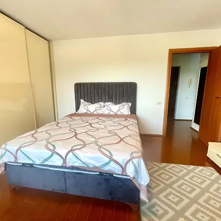 Cozy And Quiet Bucharest